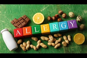 Wooden cubes with allergic food