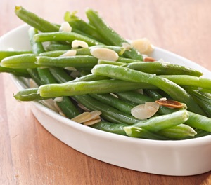 bowl of cooked green beans