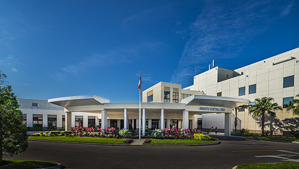 Main entrance of Morton Plant North Bay Hospital
