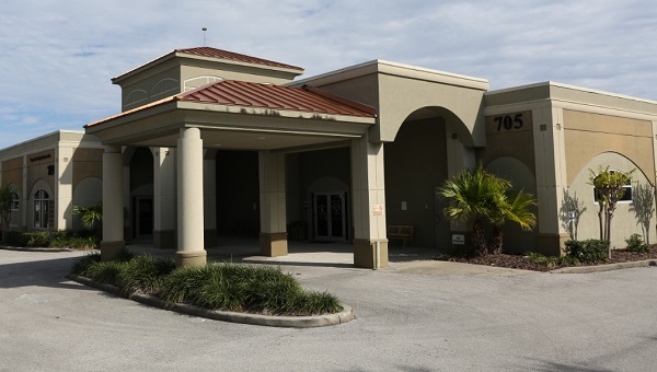 Exterior of Physicians Surgery Center