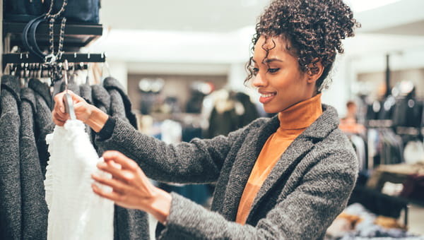 buying maternity clothes buying maternity clothes